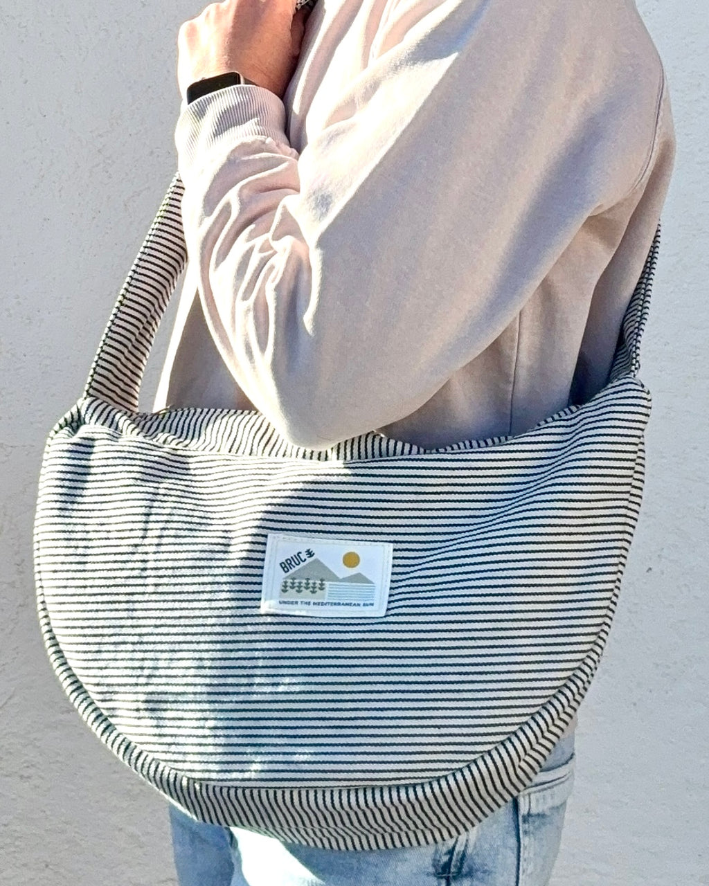 MOON CROSSBODY BAG · Mediterranean Breeze