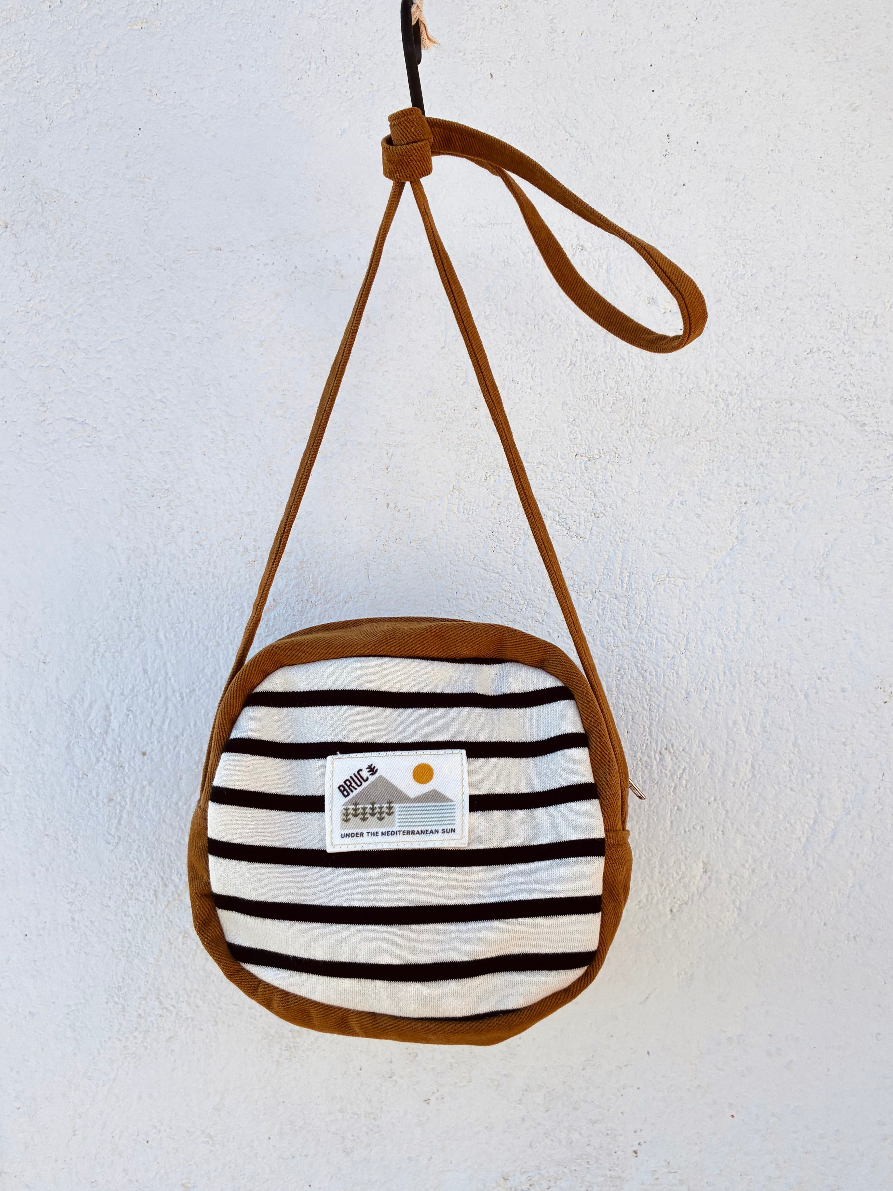 COMPACT CROSSBODY BAG • Autumn by the sea